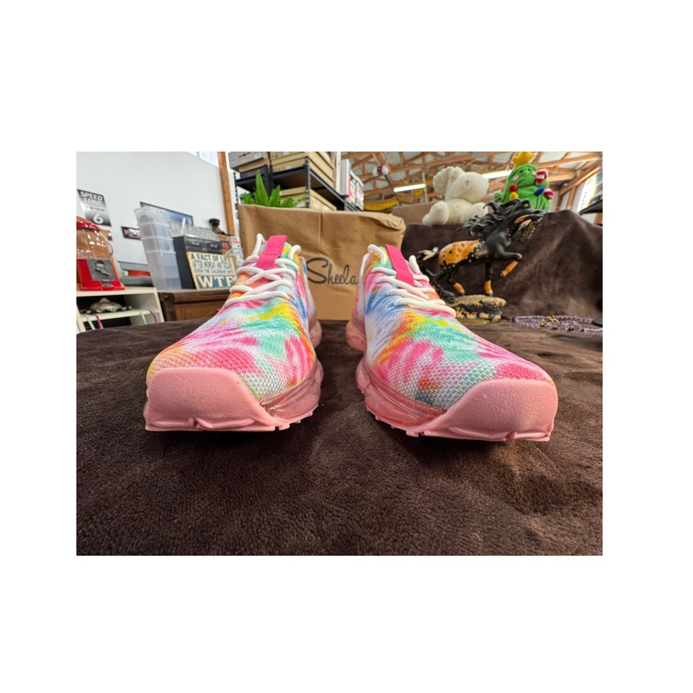 La Sheelah colorful Sneakers with Clear Pink Soles - Picture 3 of 10